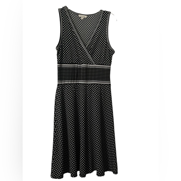 Max Studio Dresses & Skirts - Black and white Polka Dot Sleeveless Dress Women’s